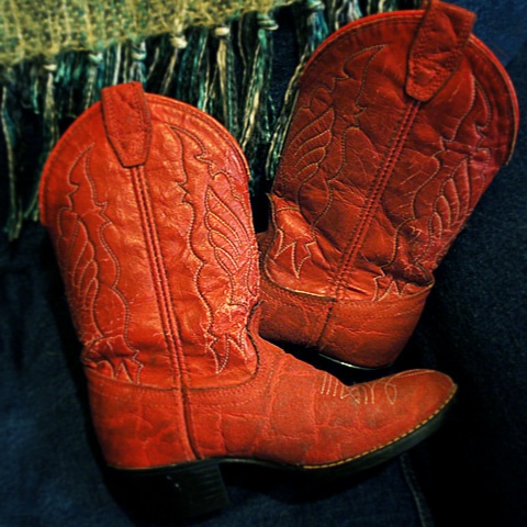 Snap Red-Boots-3--DSC04878_Snapseed